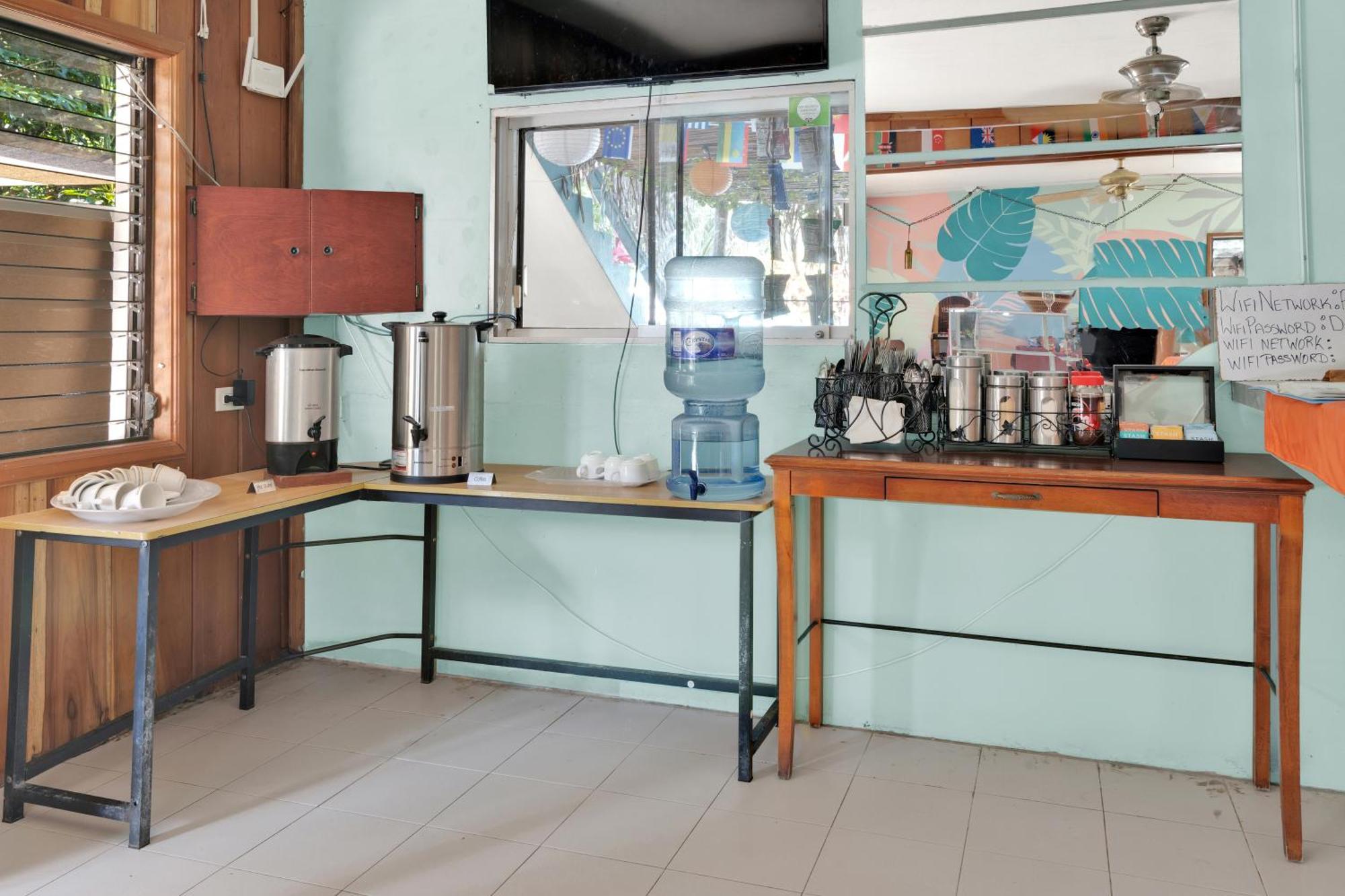 Drift Inn Cayo Santa Elena Экстерьер фото